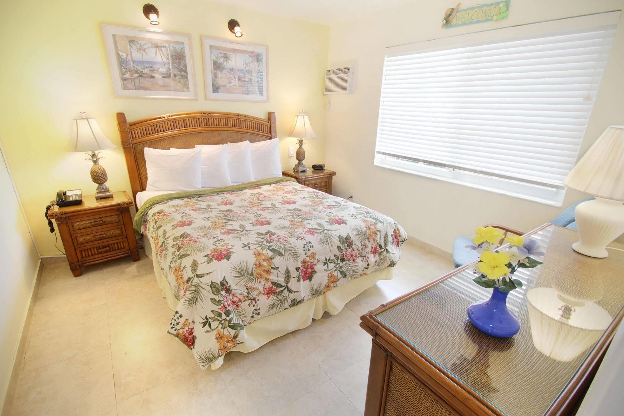 Casitas Coral Ridge Hotel Форт Лодърдейл Екстериор снимка